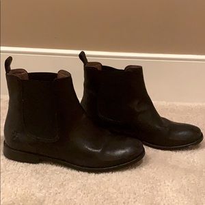 🖤Women’s FRYE black Anna Chelsea bootie!🖤